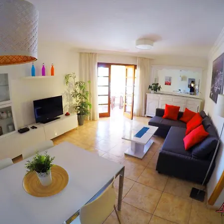 Edificio Don Antonio Los Cristianos (Tenerife)